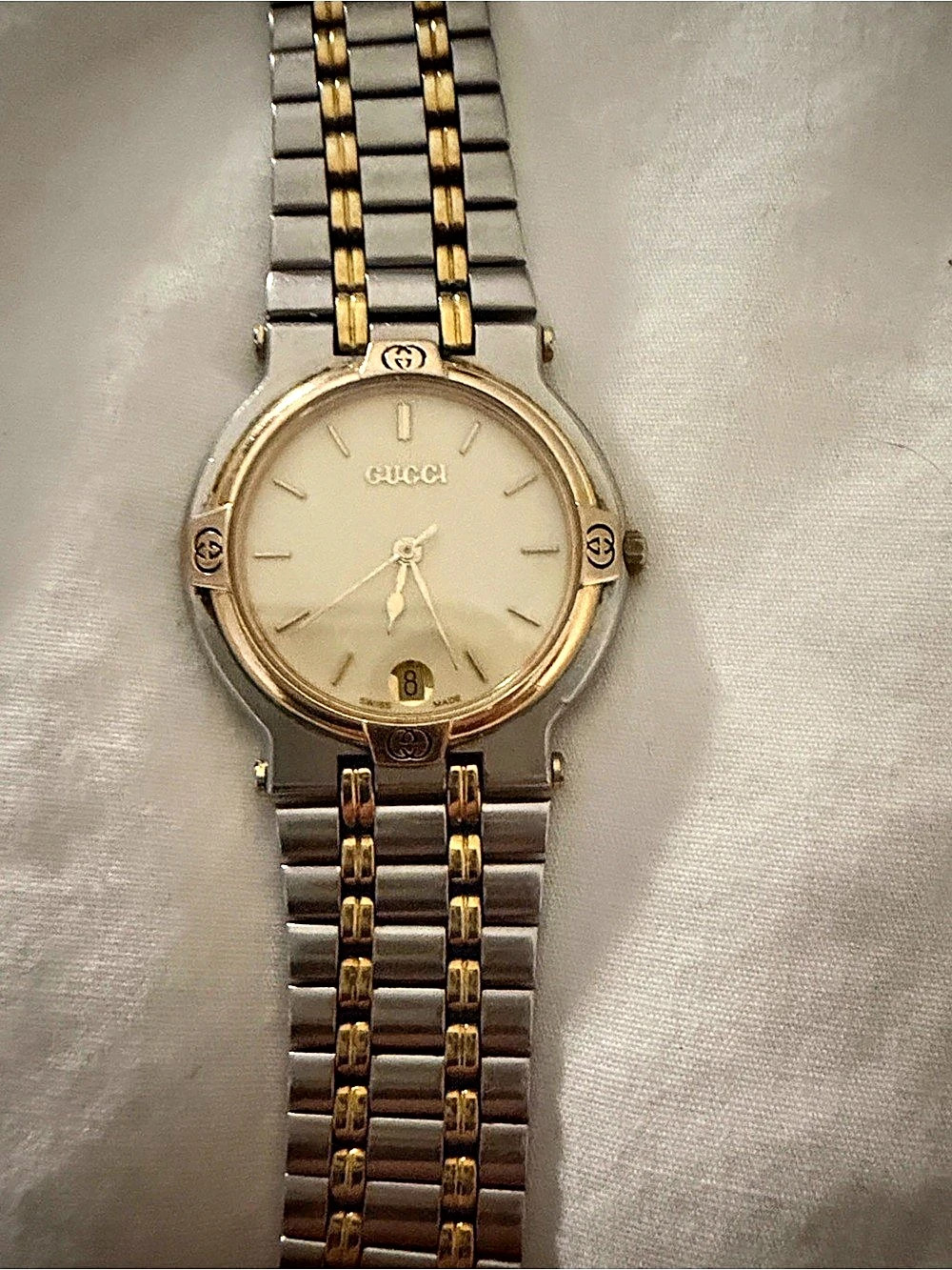 Gucci 9000L Two-Tone Watch Gold & Silver- Authenticity Guaranteed